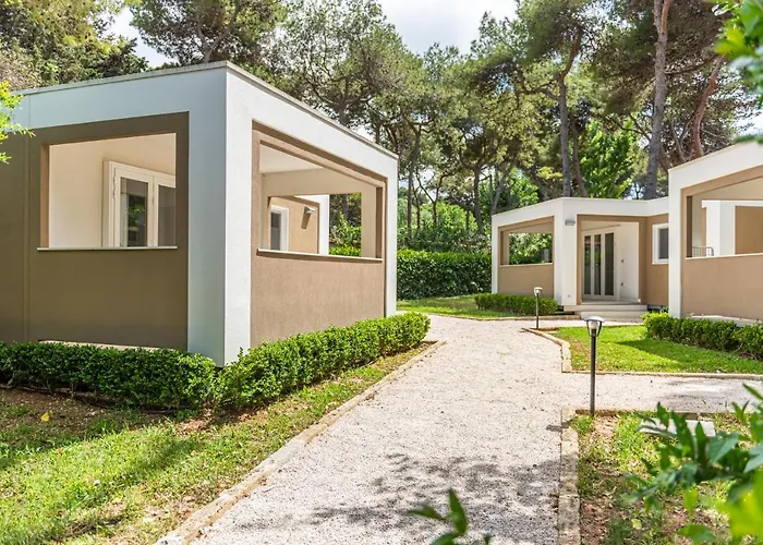 Borgo Mulino D'acqua Camping 3*